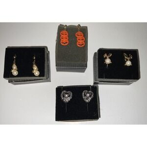 NIP Lot of 4‎ Pairs Clip On Earrings Bunny Snowman Pumpkin & Hearts 1994-1995